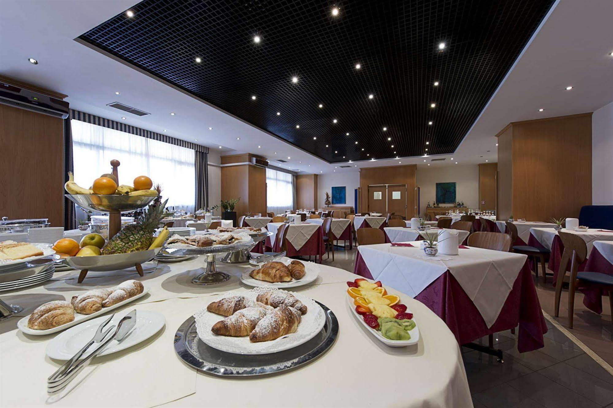 טרני Classic Hotel Tulipano מראה חיצוני תמונה