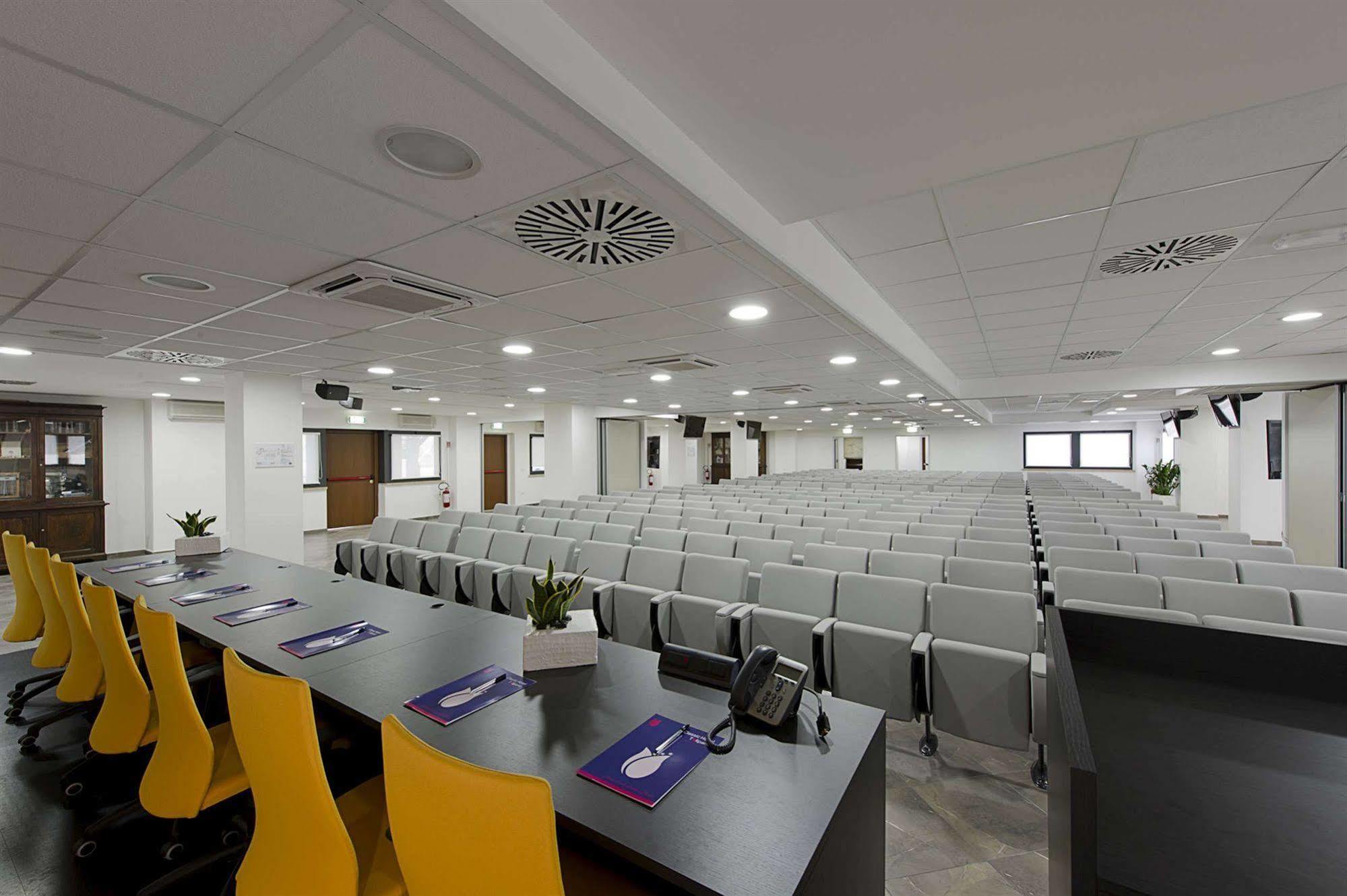 טרני Classic Hotel Tulipano מראה חיצוני תמונה